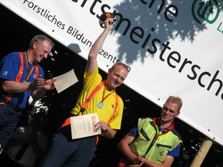 Martin Franz hat seinen Titel bei den Nieders&auml;chsischen Waldarbeitermeisterschaften verteidigt