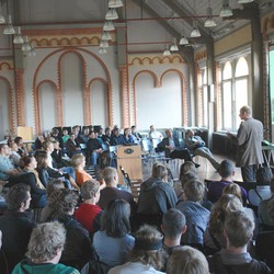 Begr&uuml;&szlig;ung durch den Dekan Prof. Dr. Alfred Breuekelman