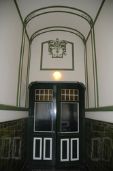 Lucienv&ouml;rderstra&szlig;e. Heutige Ansicht der Eingangshalle.  (Foto: HAWK, Riedl)